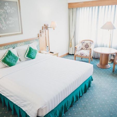 Hotel Sahid Jaya Lippo Cikarang Dış mekan fotoğraf