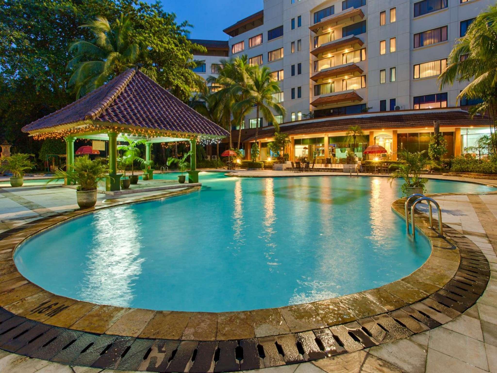 Hotel Sahid Jaya Lippo Cikarang Dış mekan fotoğraf