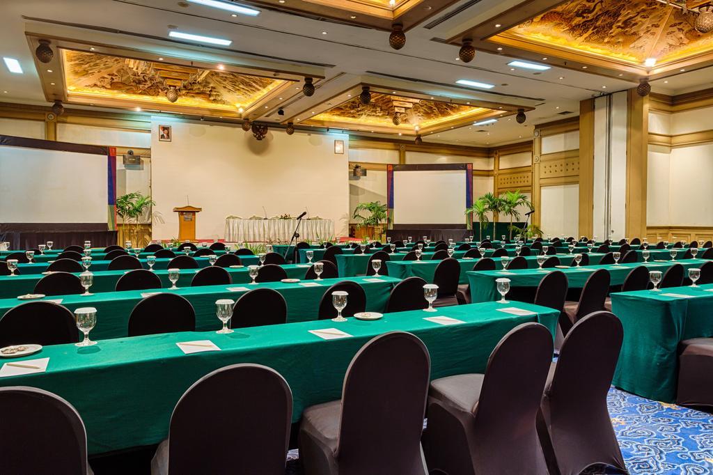 Hotel Sahid Jaya Lippo Cikarang Dış mekan fotoğraf